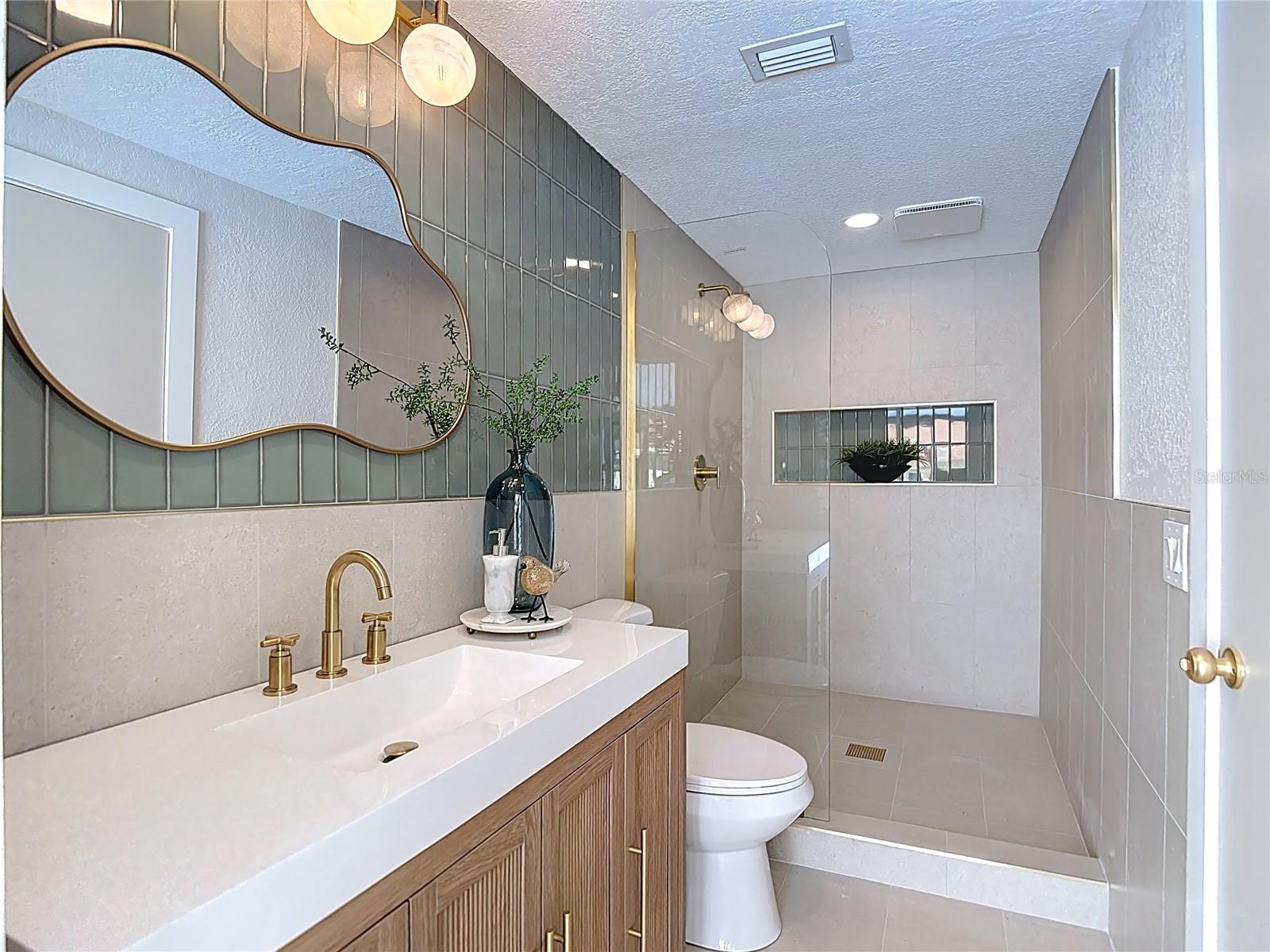 Image 17 of 39 For 8635 Gum Tree Avenue