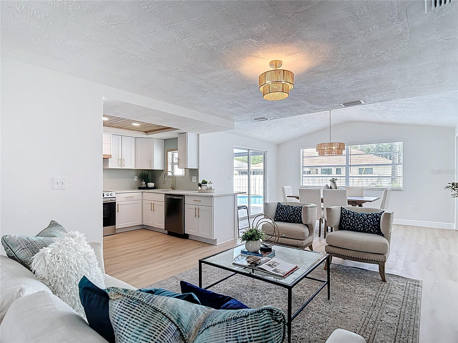 Image 3 of 39 For 8635 Gum Tree Avenue