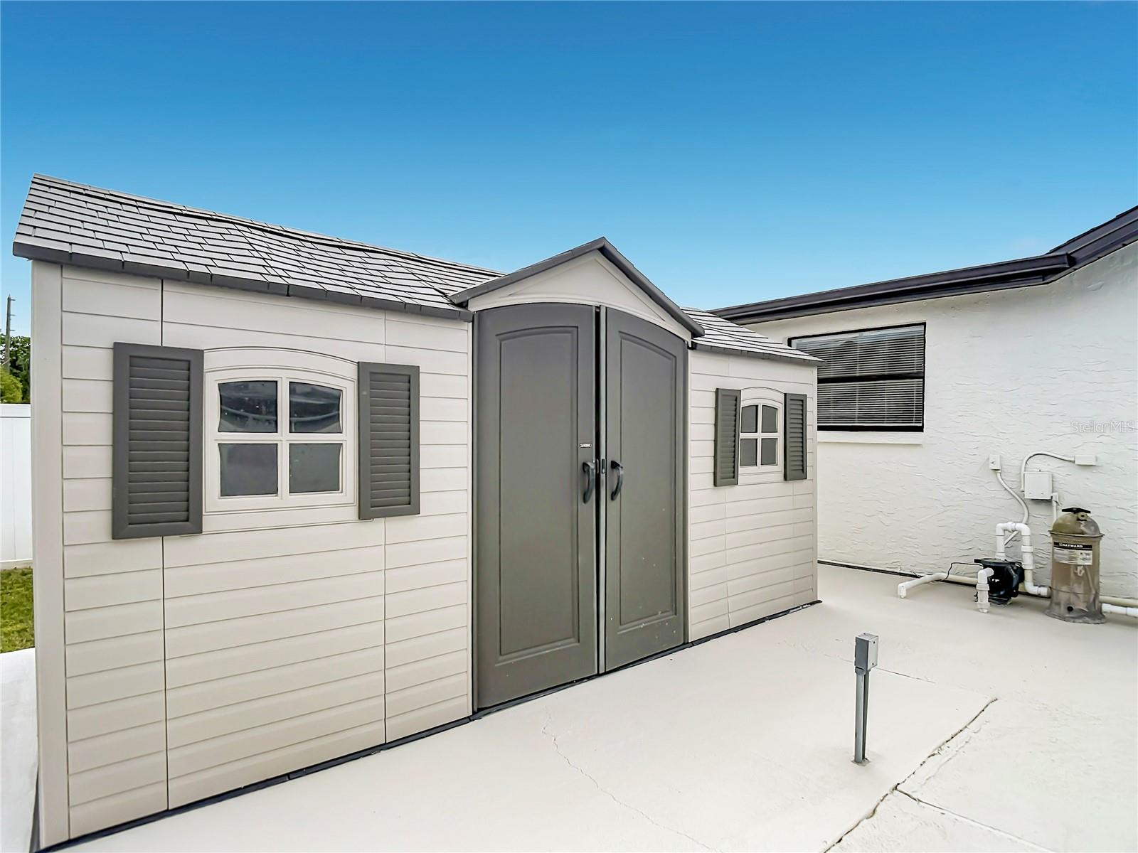 Image 32 of 39 For 8635 Gum Tree Avenue