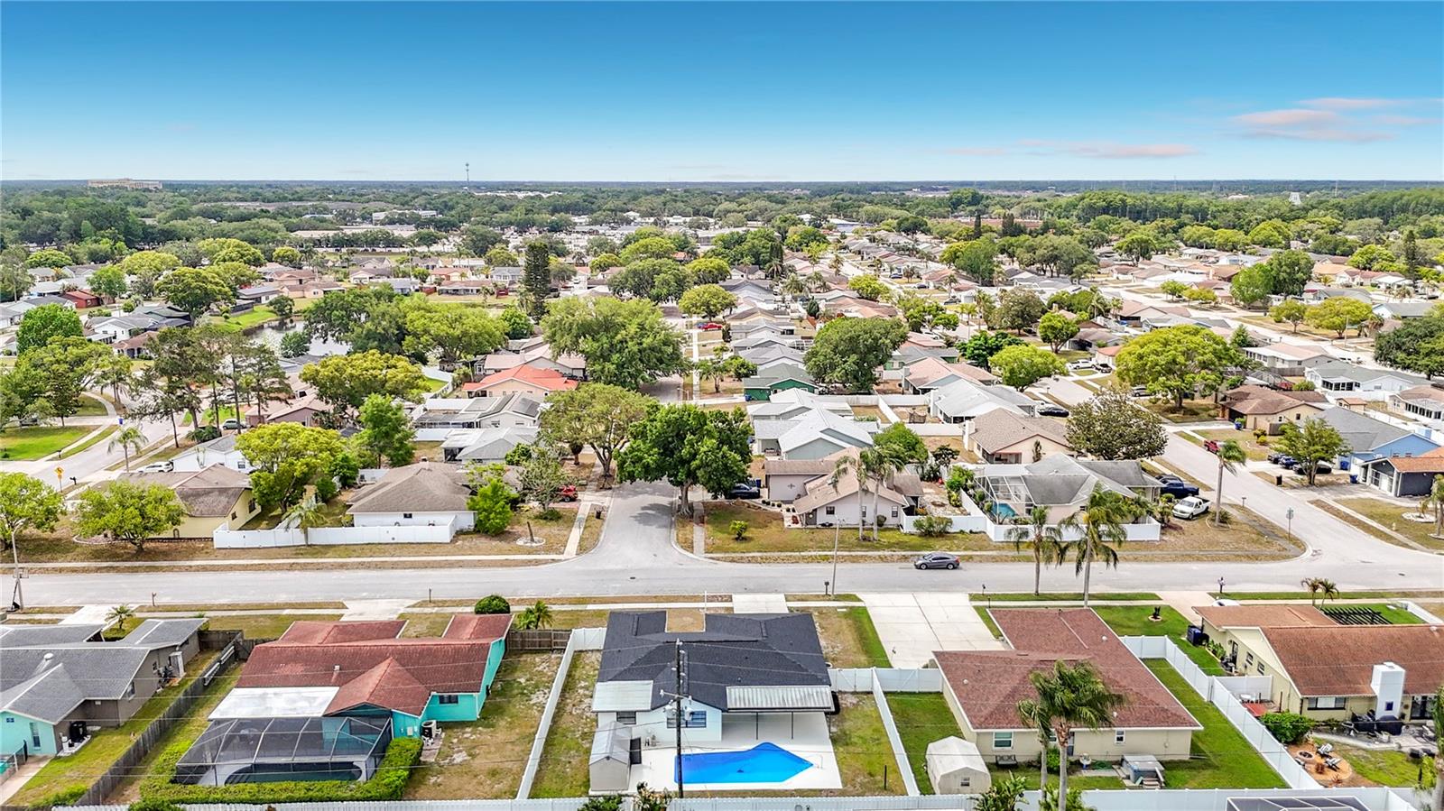 Image 35 of 39 For 8635 Gum Tree Avenue