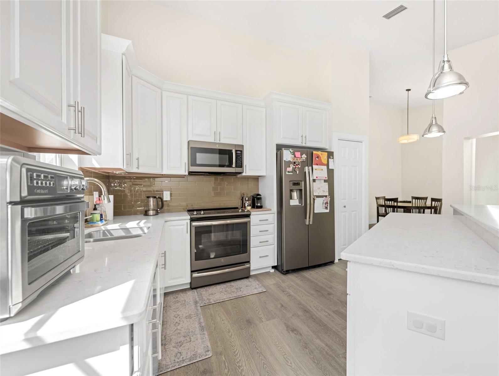 Image 17 of 55 For 3838 Muirfield Court