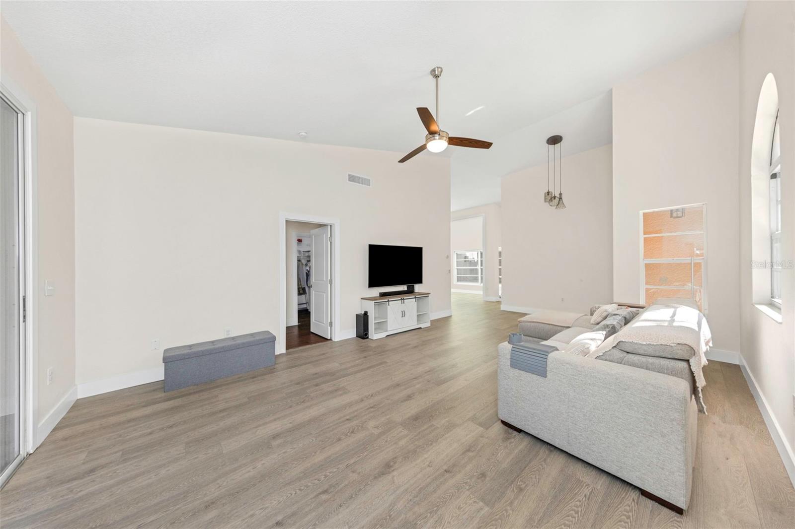 Image 5 of 55 For 3838 Muirfield Court