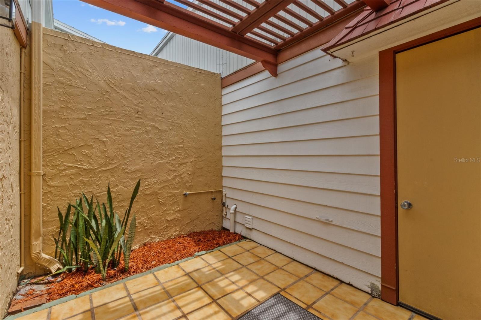 Image 26 of 35 For 1163 Orange Tree Circle W D