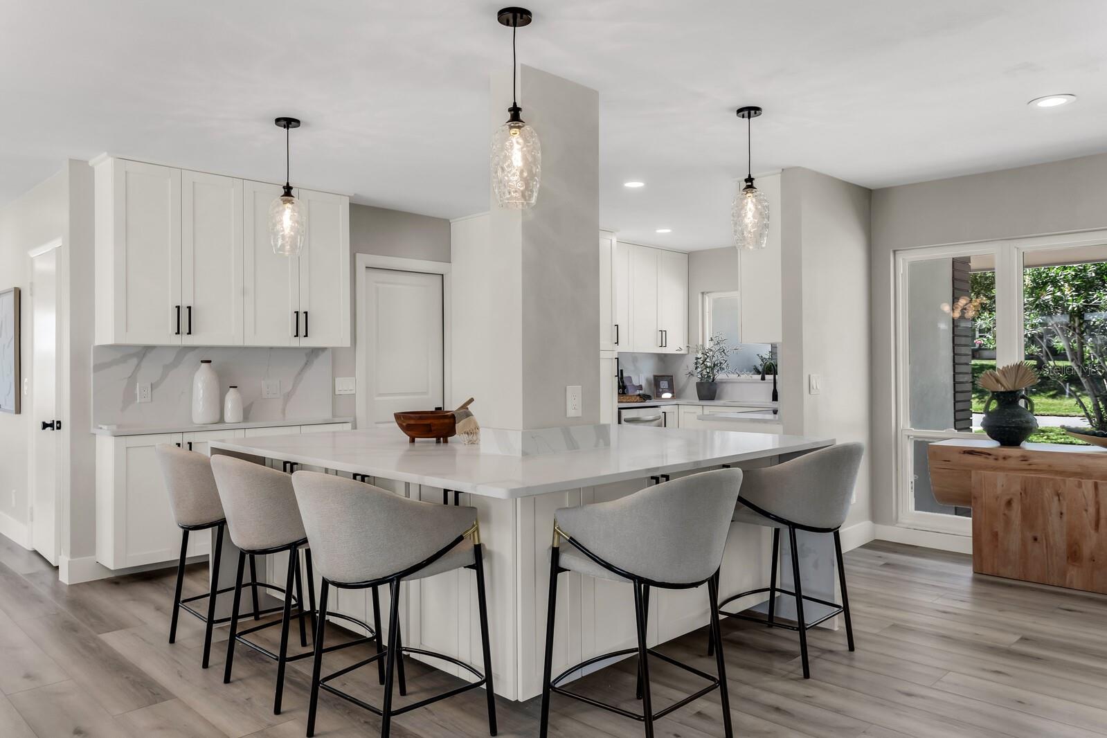 Image 12 of 36 For 1720 Brentwood Drive