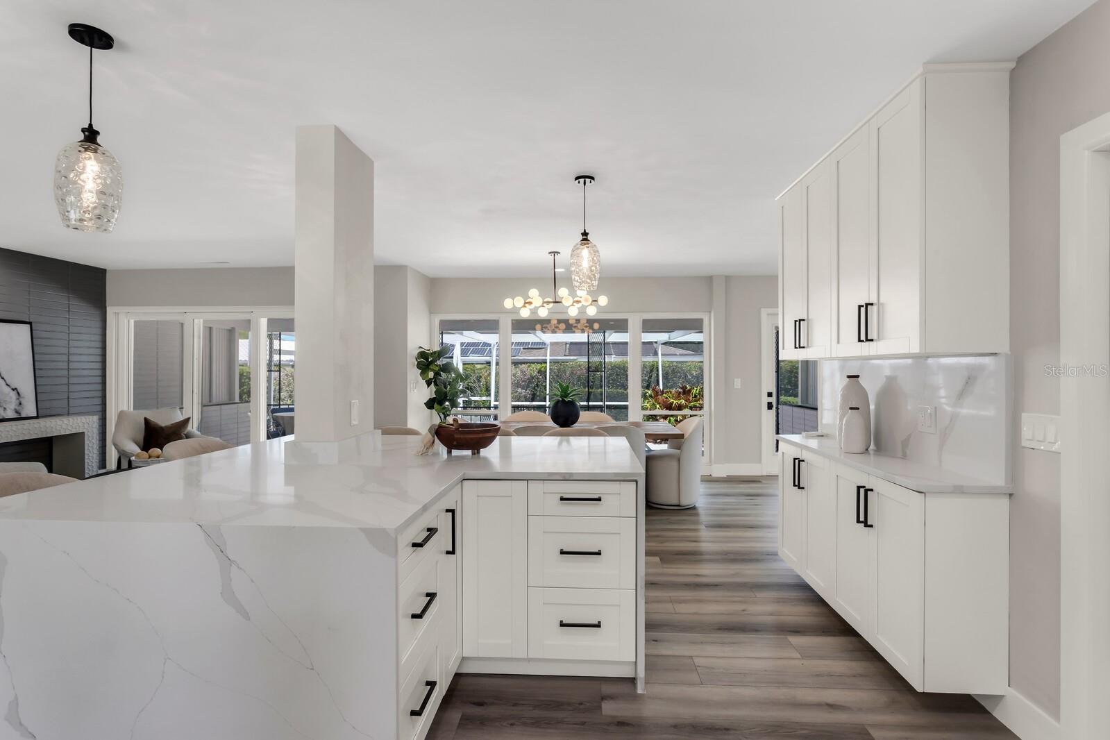 Image 14 of 36 For 1720 Brentwood Drive