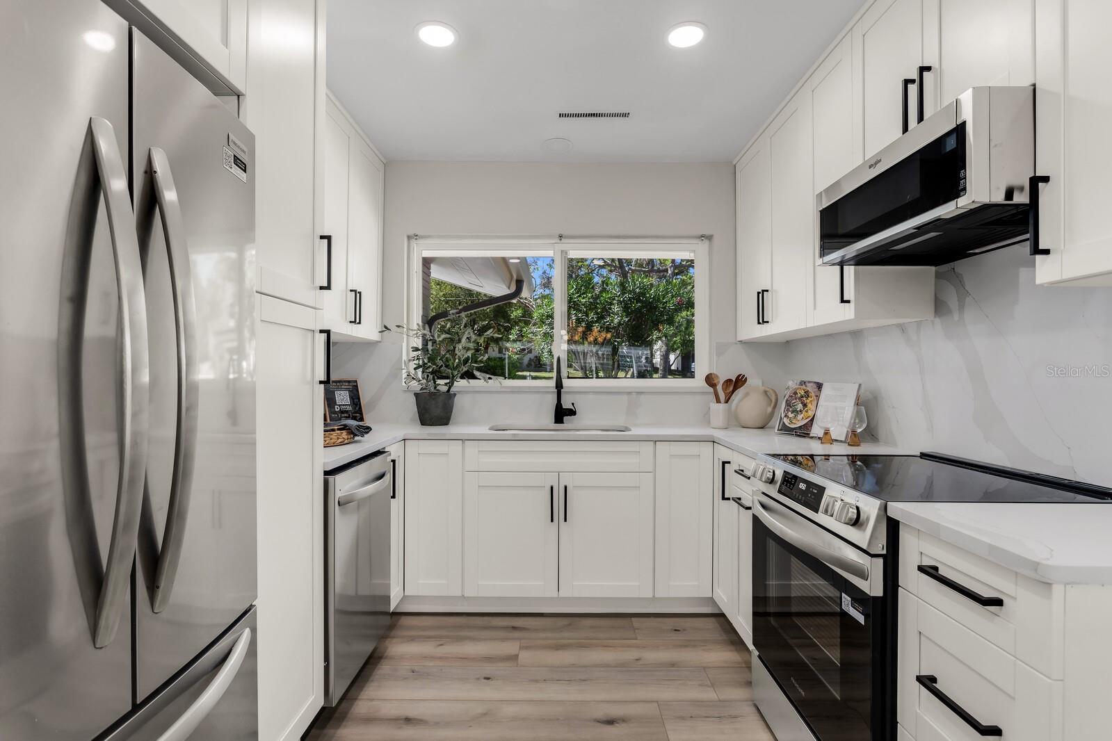 Image 15 of 36 For 1720 Brentwood Drive