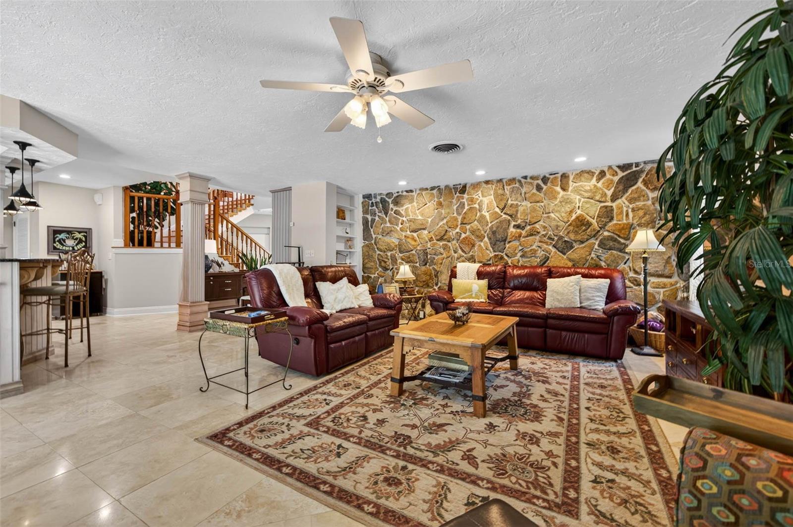 Image 17 of 47 For 342 2nd Avenue N