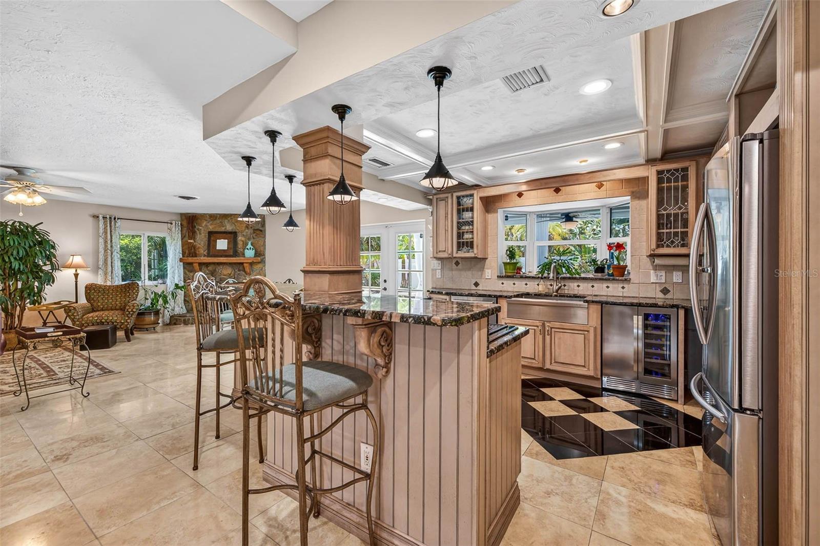 Image 6 of 47 For 342 2nd Avenue N