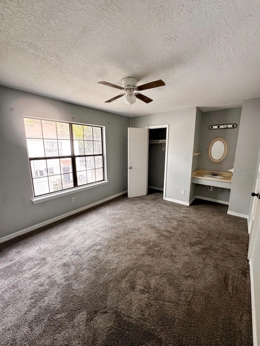 Image 12 of 17 For 2302 Maki Road 73