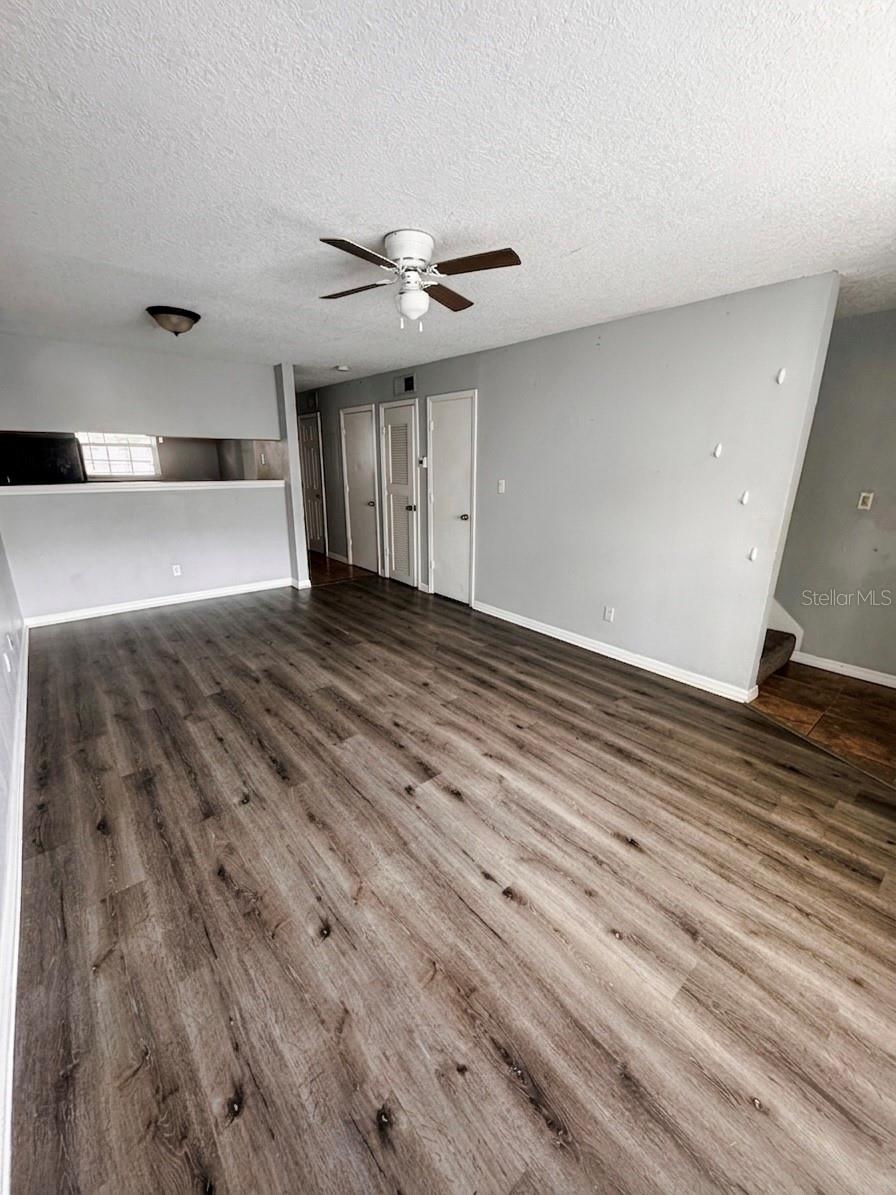 Image 3 of 17 For 2302 Maki Road 73