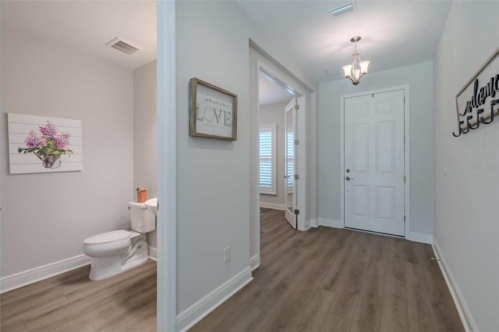 Image 18 of 61 For 14733 Gallop Run Drive