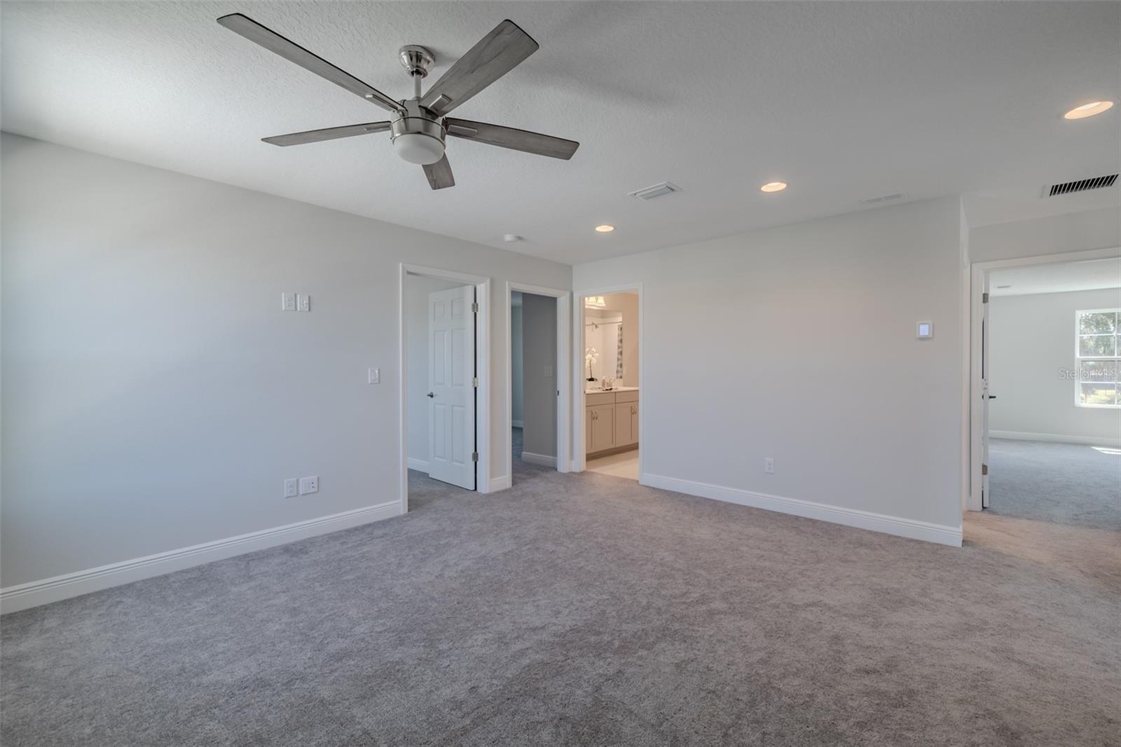 Image 34 of 61 For 14733 Gallop Run Drive