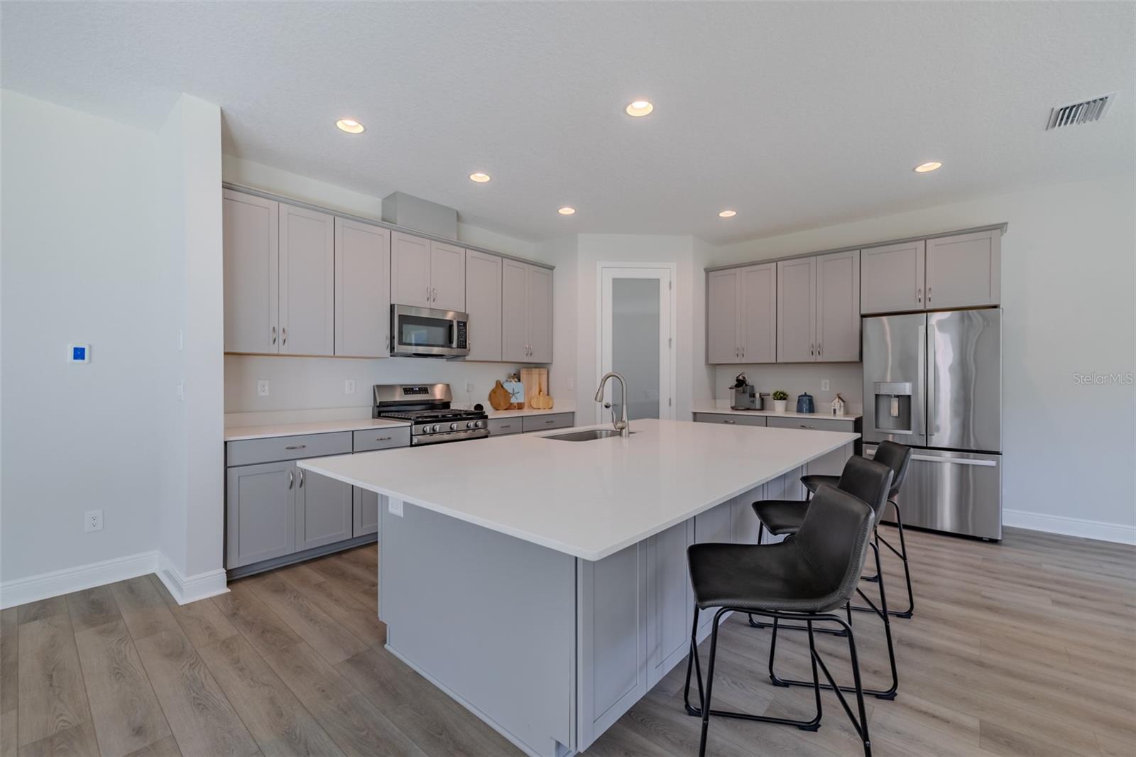 Image 6 of 61 For 14733 Gallop Run Drive