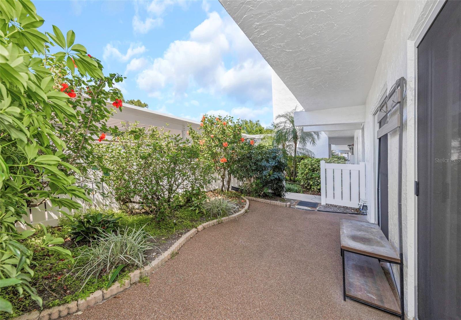 Image 2 of 56 For 1655 Highland Avenue I181