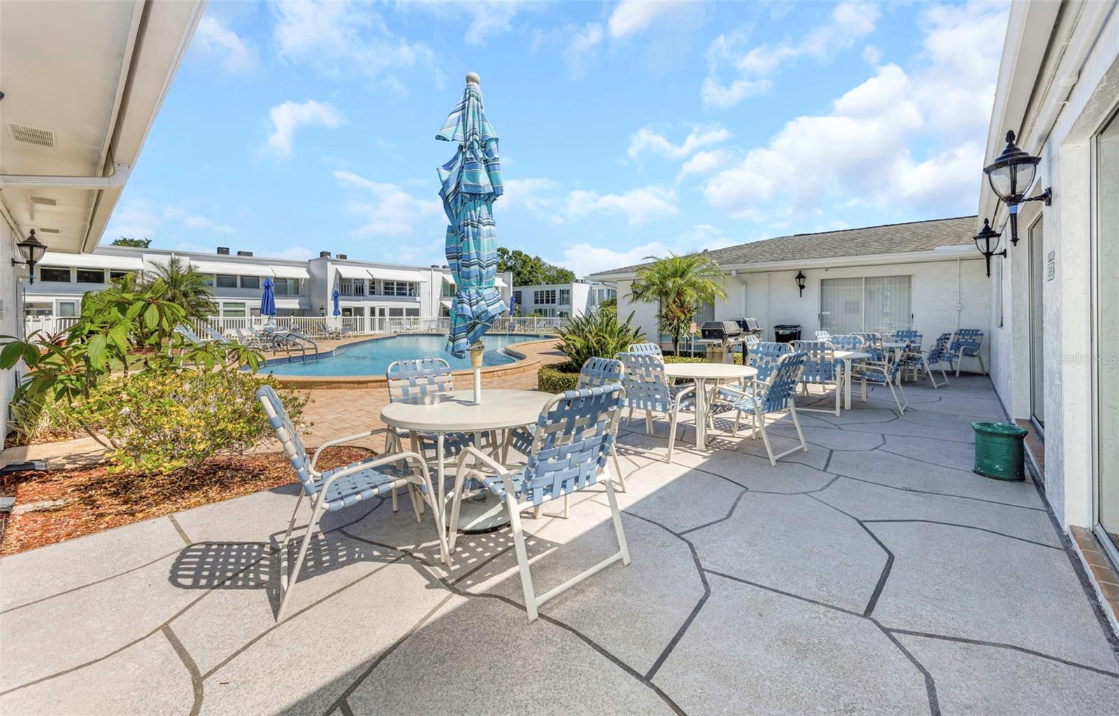 Image 40 of 56 For 1655 Highland Avenue I181