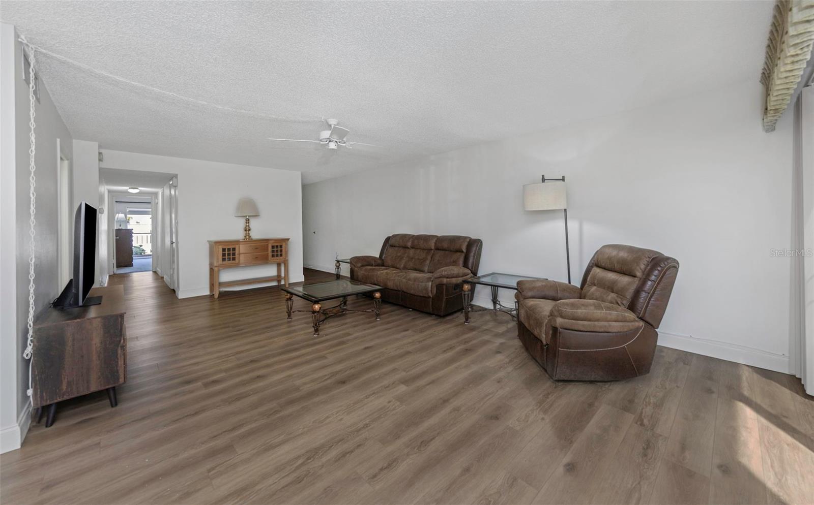 Image 7 of 56 For 1655 Highland Avenue I181