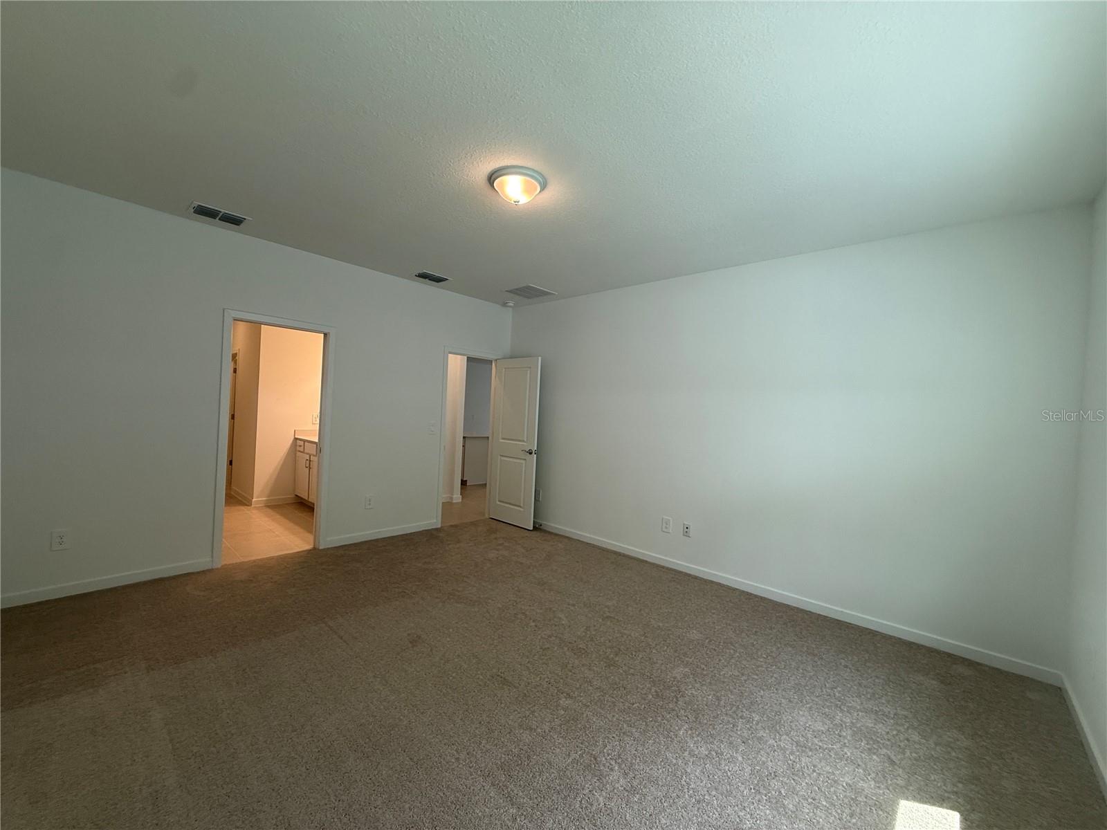 Image 14 of 54 For 3915 Big Sky Dr