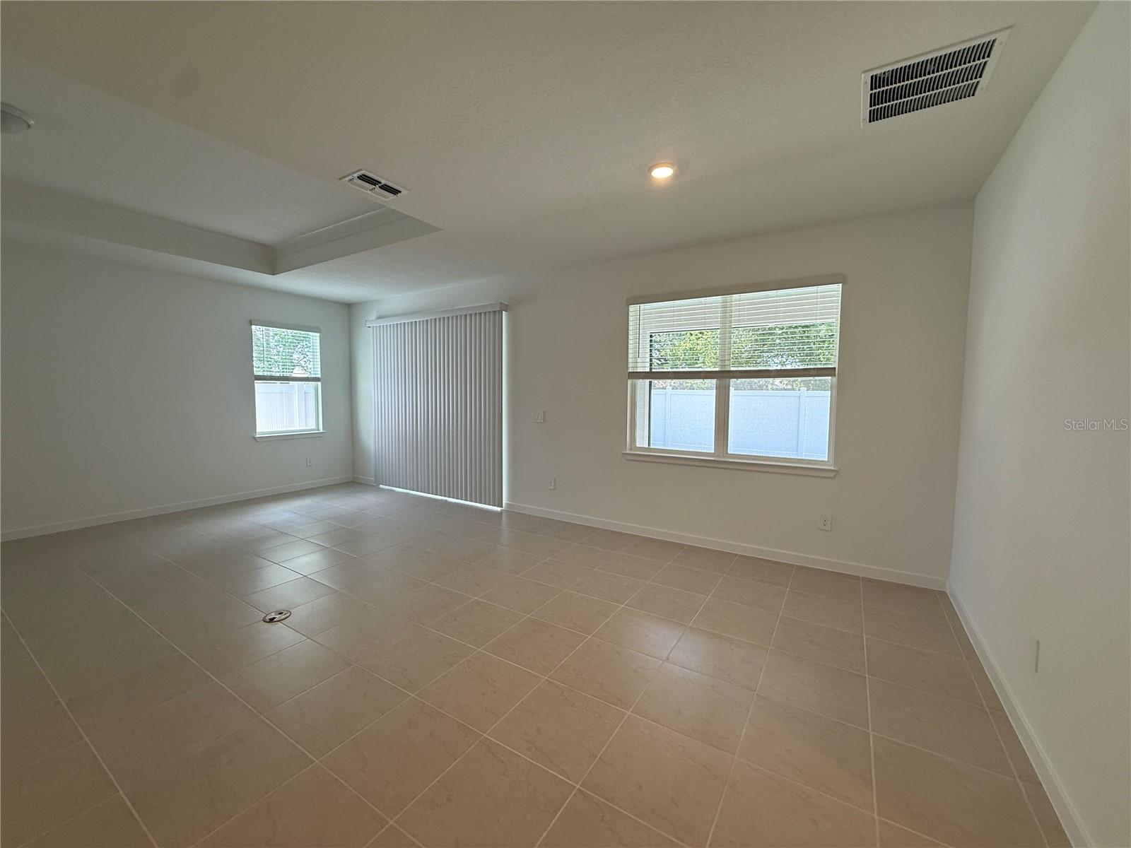 Image 18 of 54 For 3915 Big Sky Dr