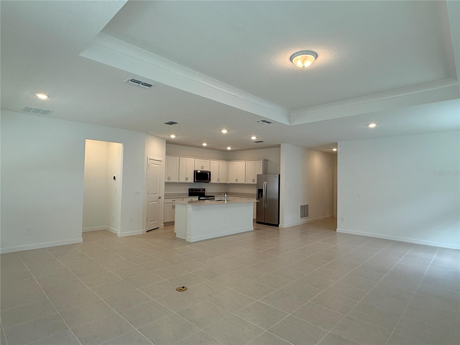 Image 24 of 54 For 3915 Big Sky Dr