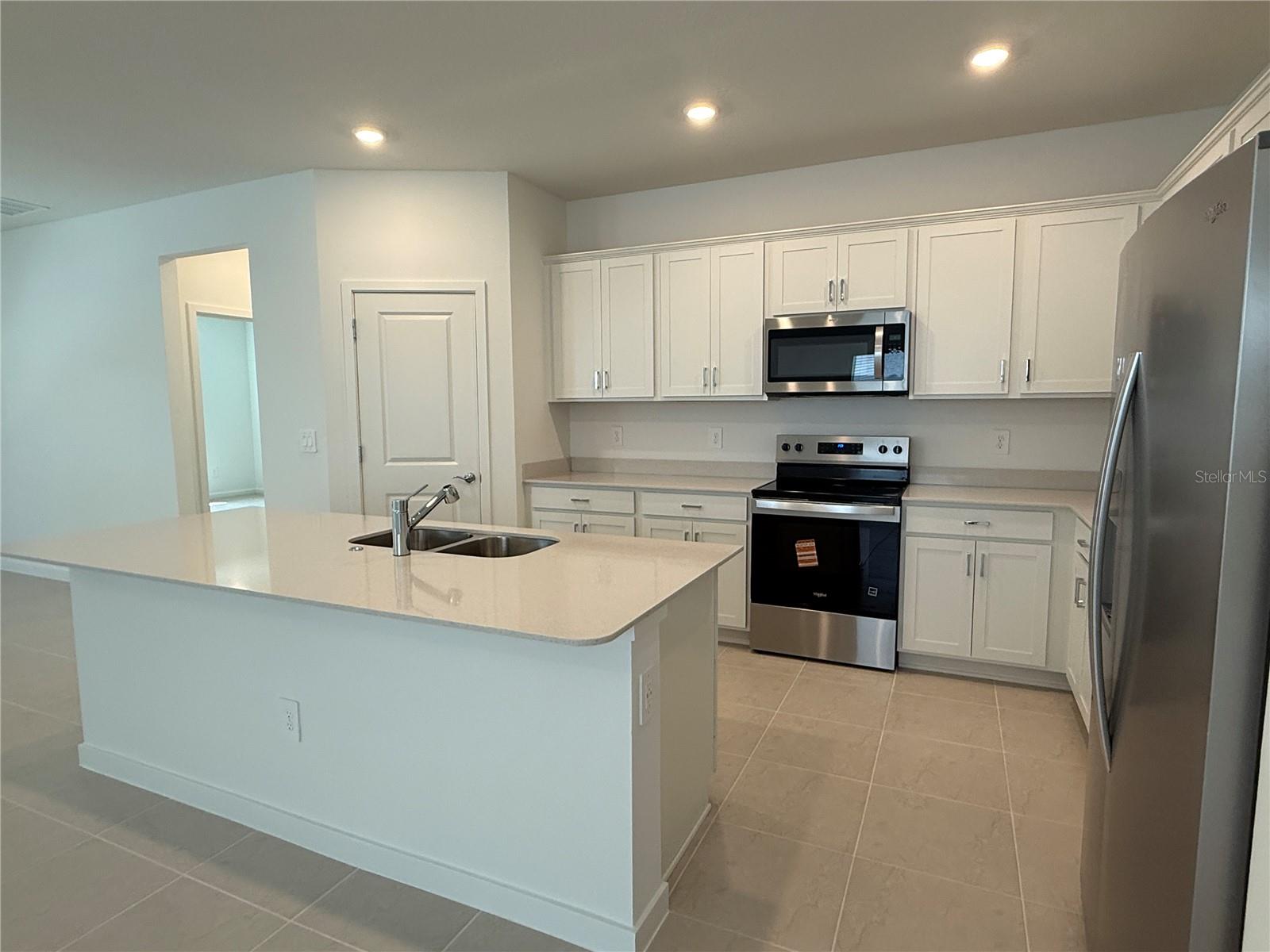 Image 26 of 54 For 3915 Big Sky Dr