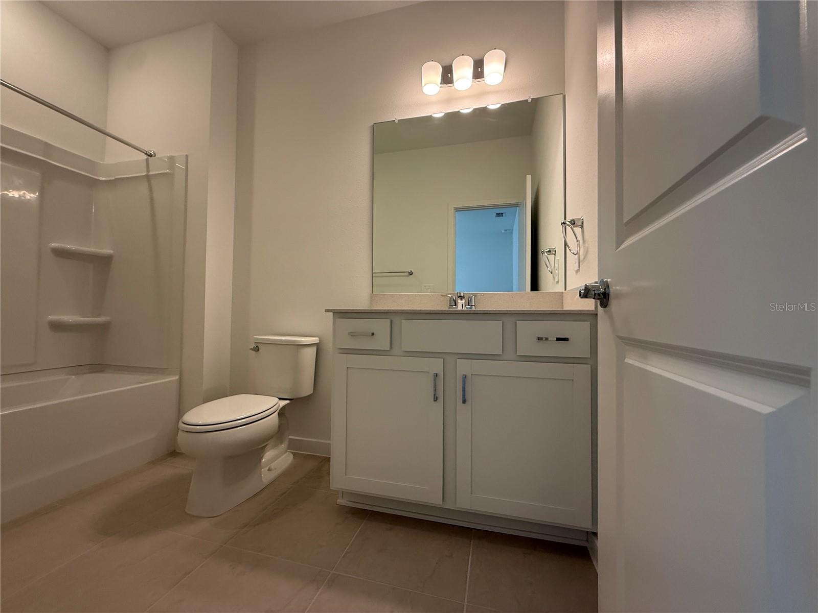 Image 43 of 54 For 3915 Big Sky Dr