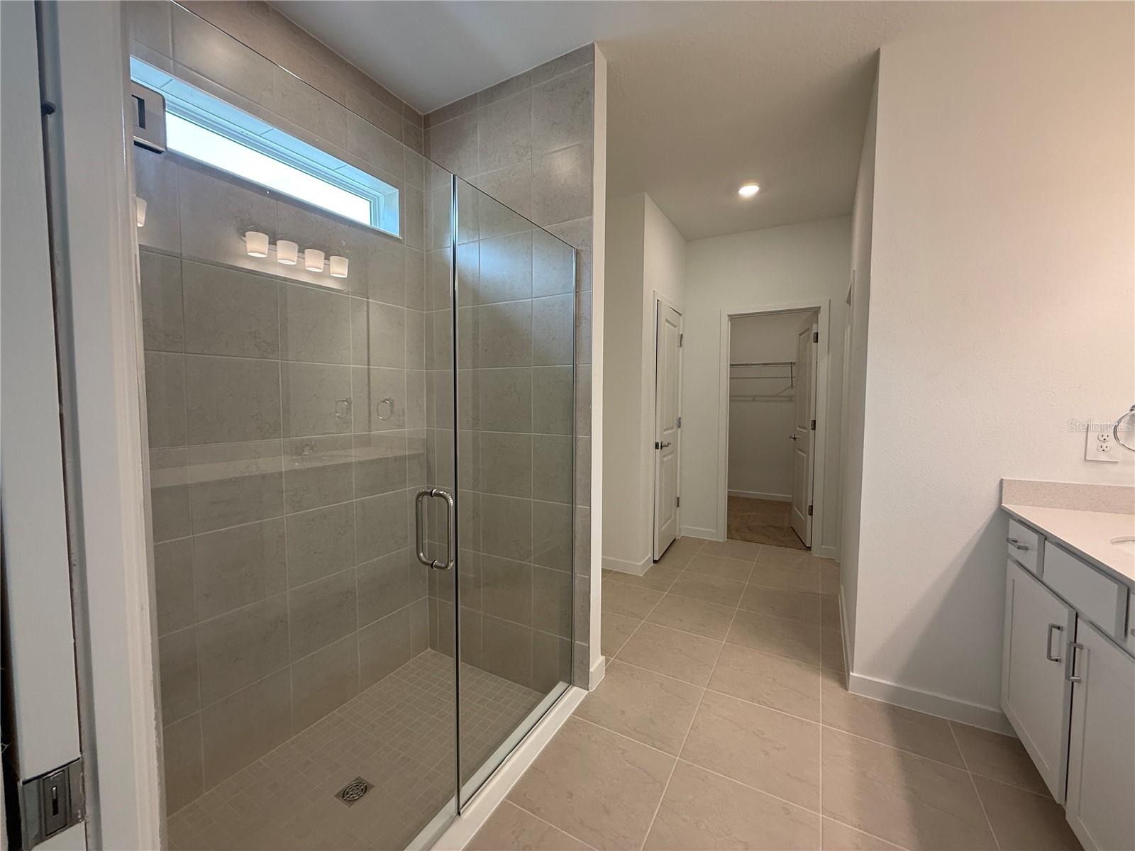 Image 8 of 54 For 3915 Big Sky Dr