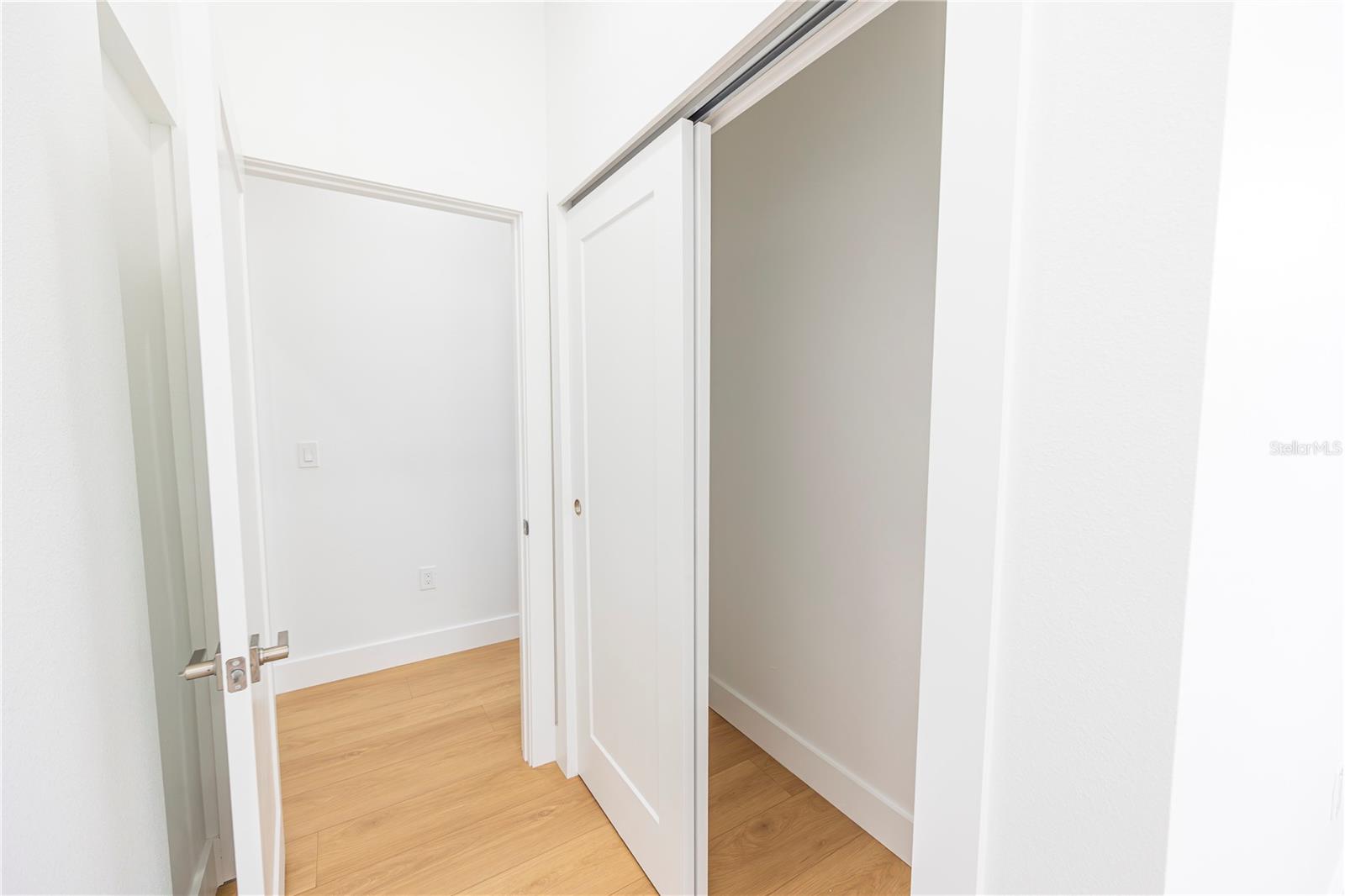 Image 60 of 77 For 2521 18th Avenue N