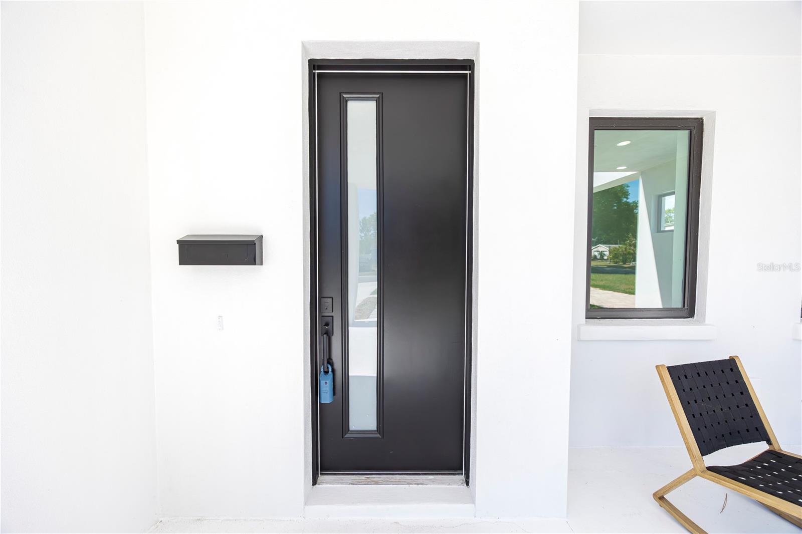 Image 73 of 77 For 2521 18th Avenue N