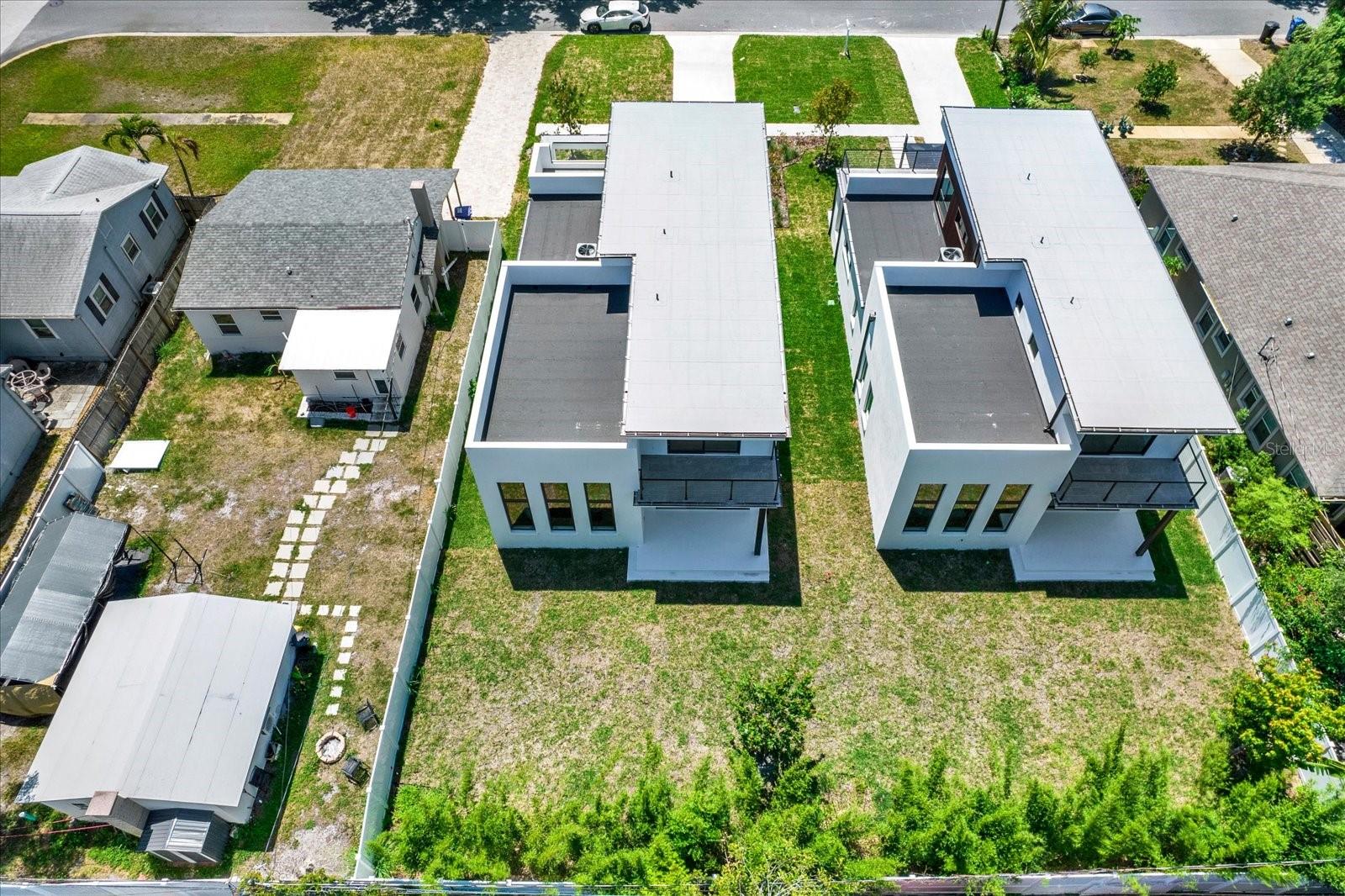 Image 9 of 77 For 2521 18th Avenue N