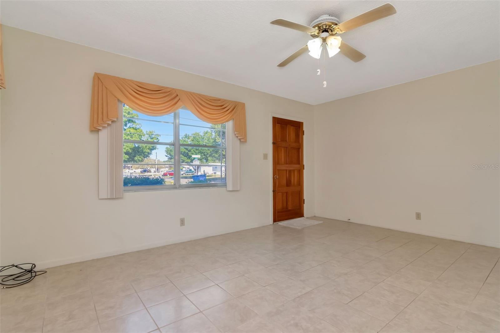 Image 19 of 68 For 7307 Albany Avenue