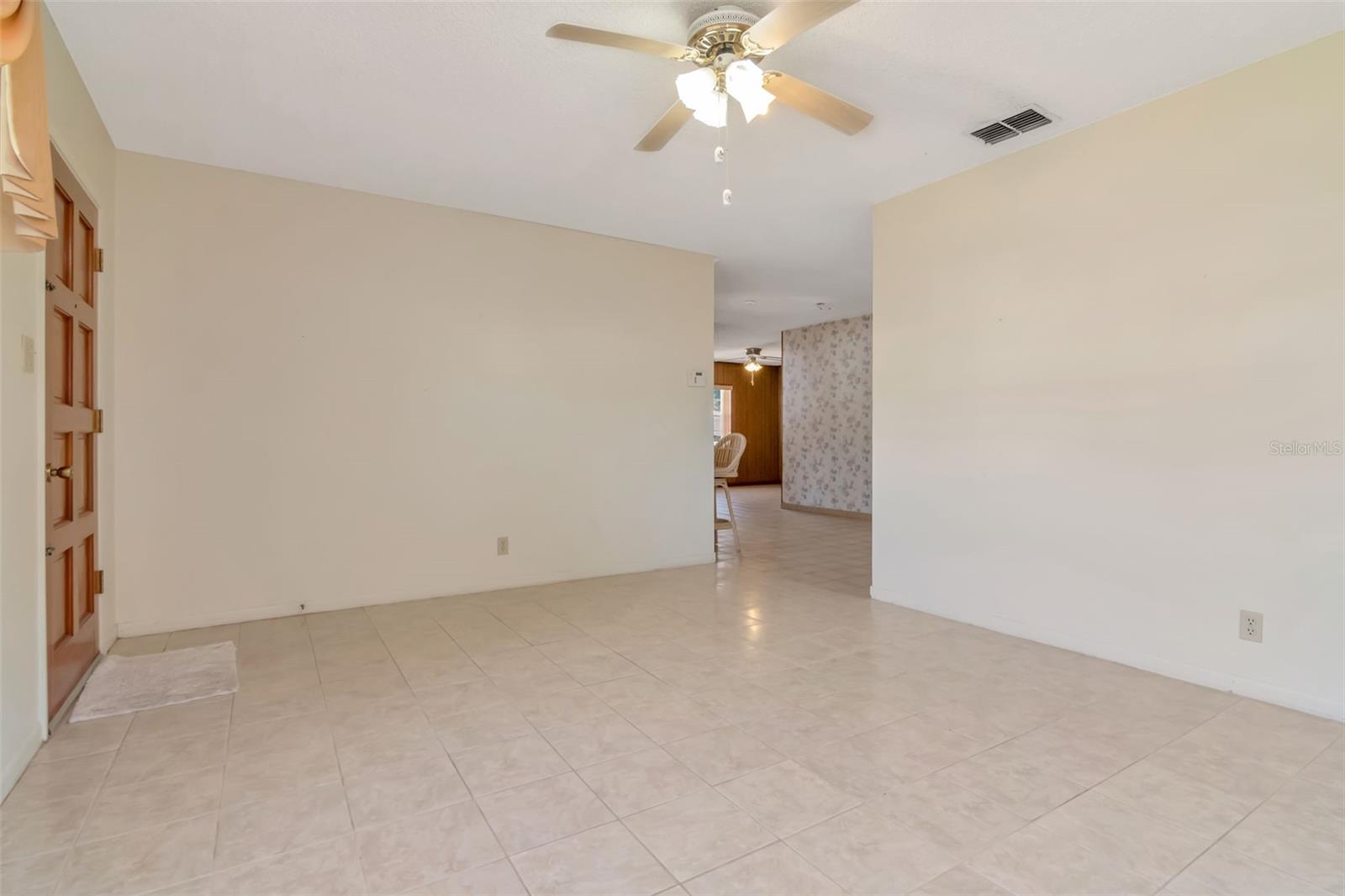 Image 21 of 68 For 7307 Albany Avenue