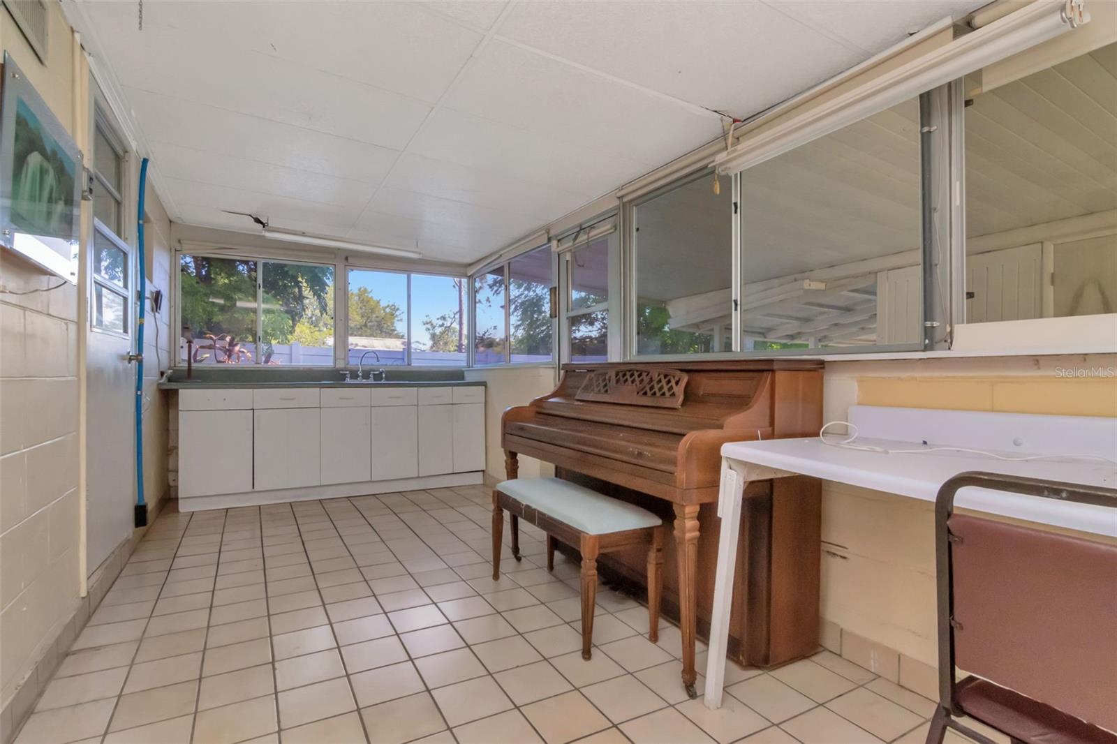 Image 49 of 68 For 7307 Albany Avenue