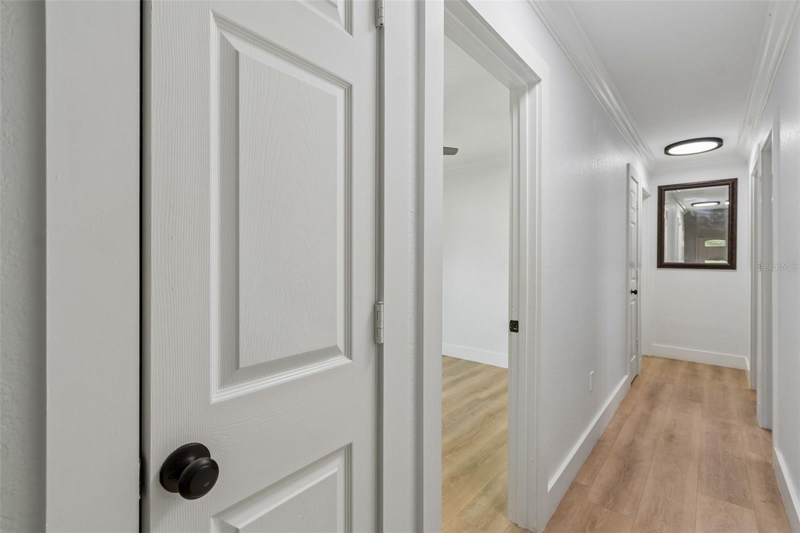 Image 15 of 43 For 2216 12th Avenue W