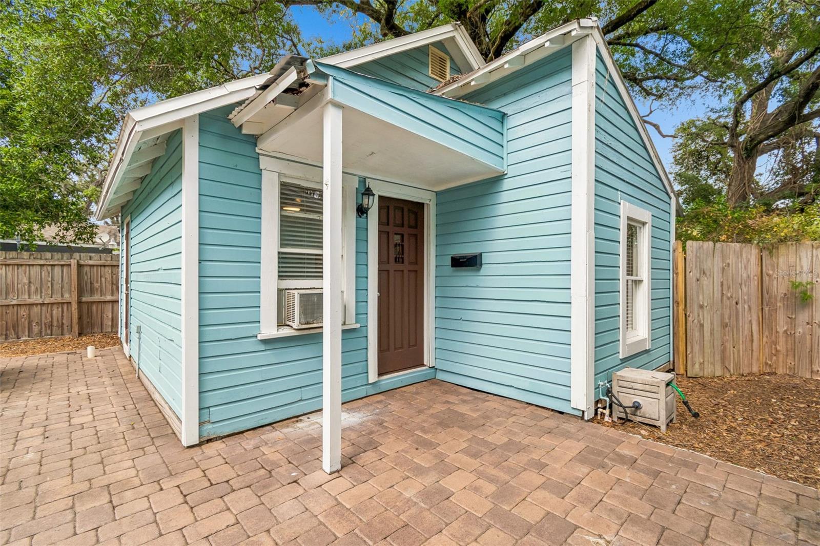 Image 31 of 44 For 1220 Emma Street