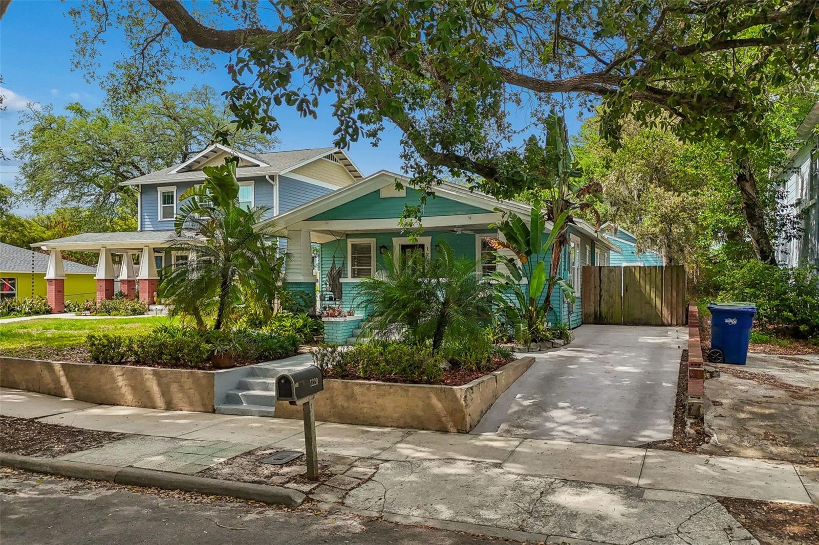 Image 40 of 44 For 1220 Emma Street