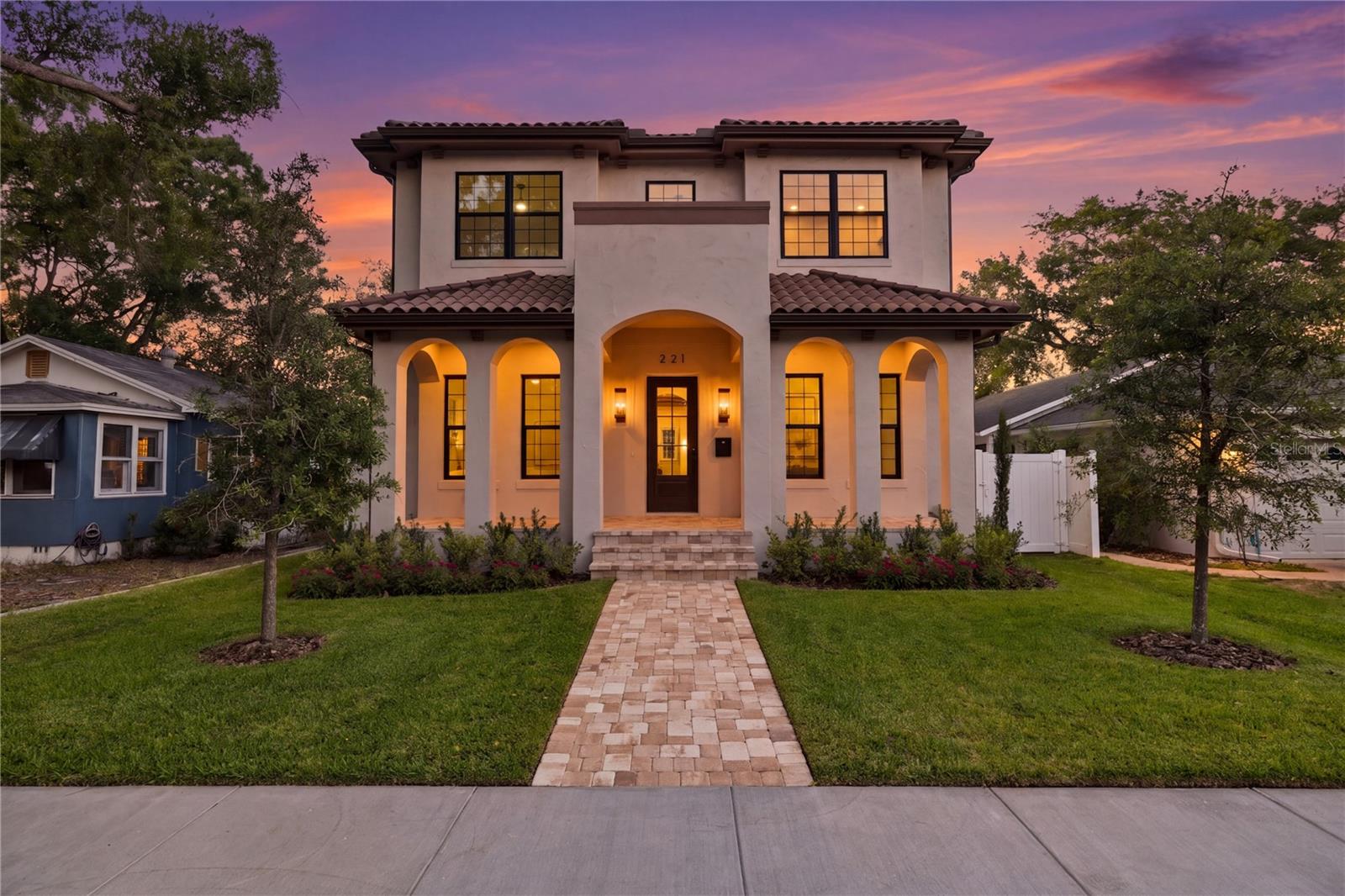 Image 53 of 62 For 221 43rd Avenue N