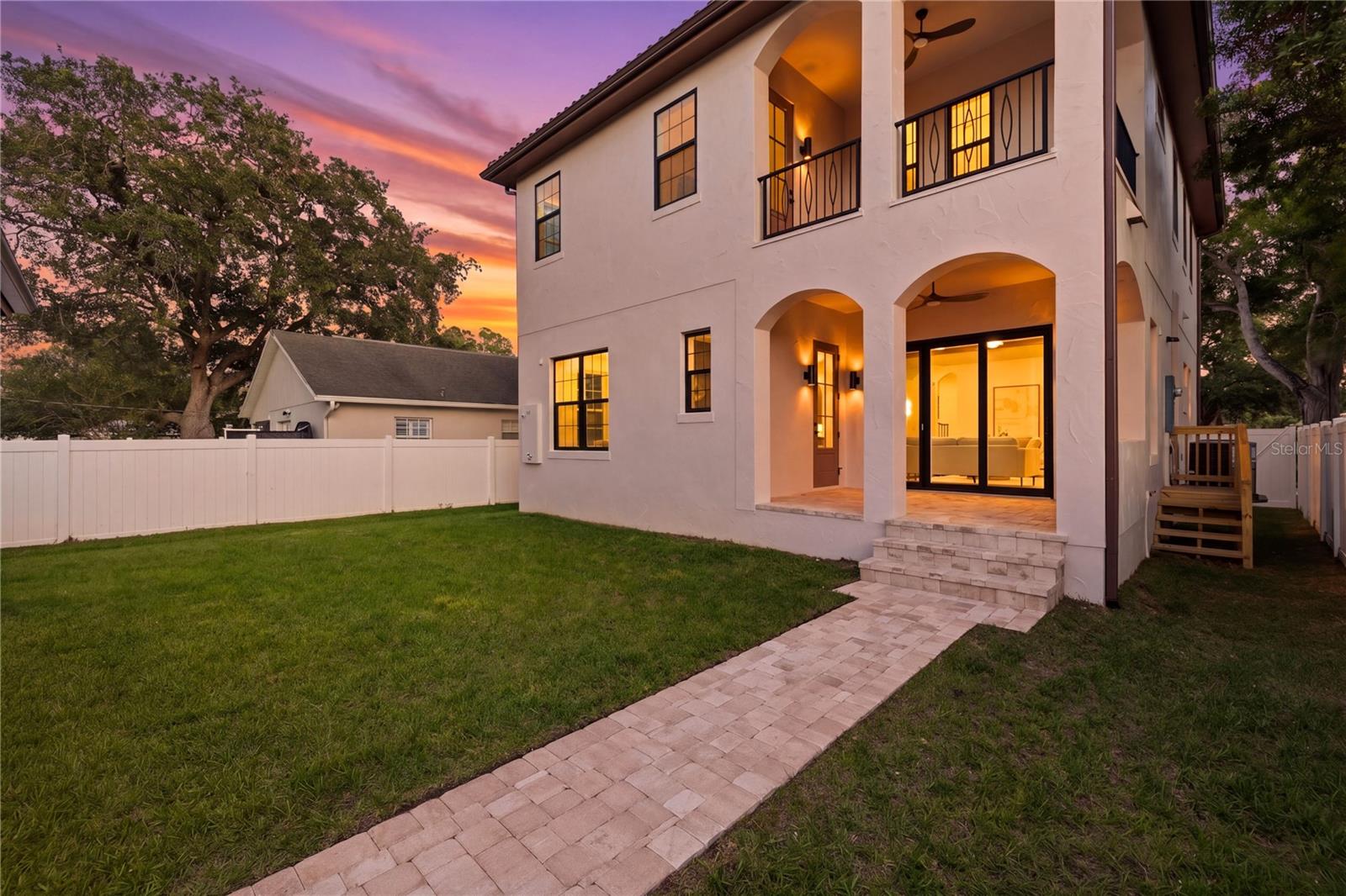 Image 56 of 62 For 221 43rd Avenue N