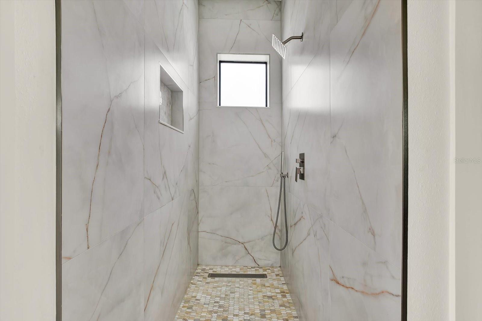 Image 27 of 33 For 1625 9th Avenue N