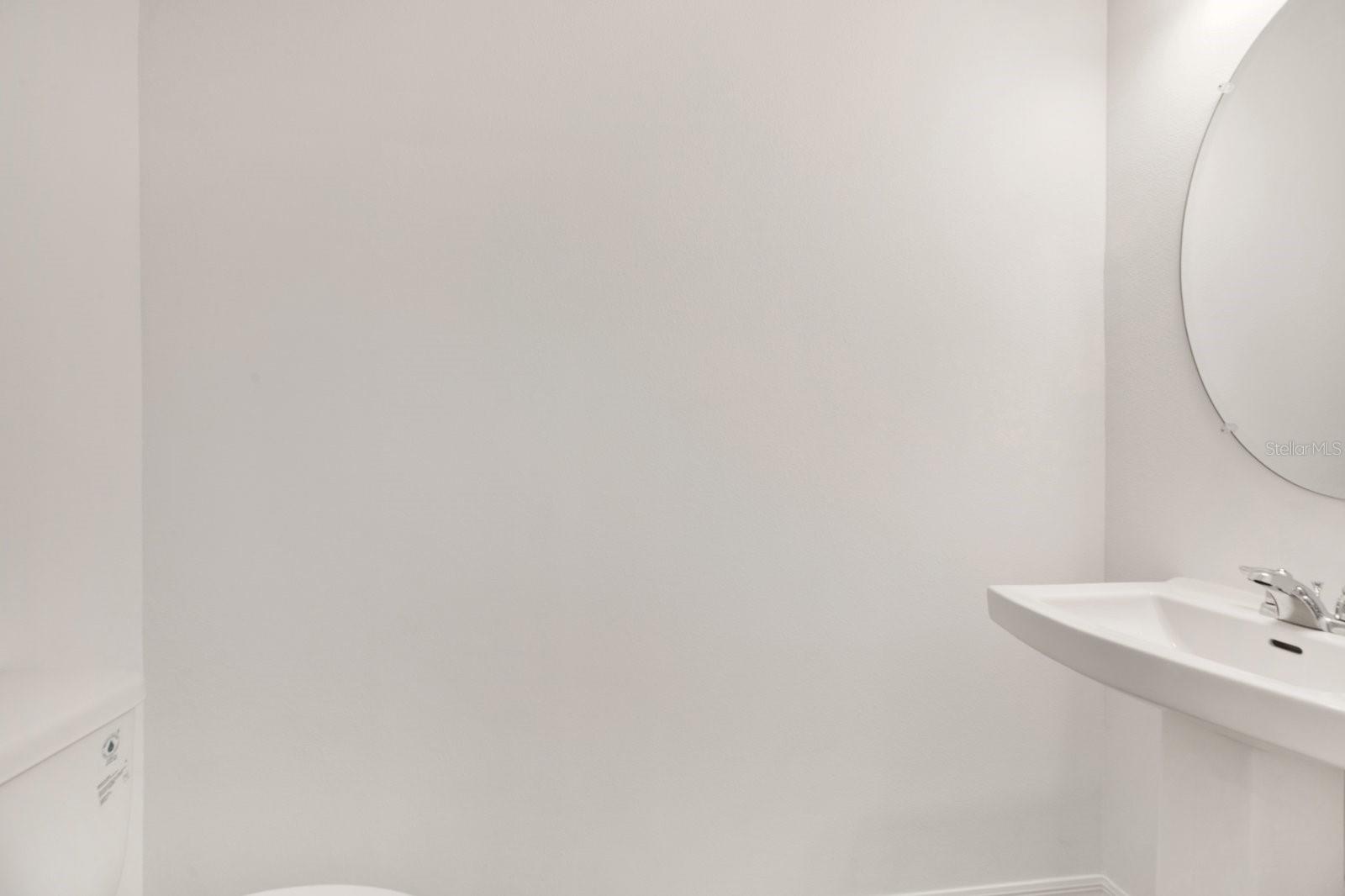 Listing photo id 12 for 2191 Hallier Cove