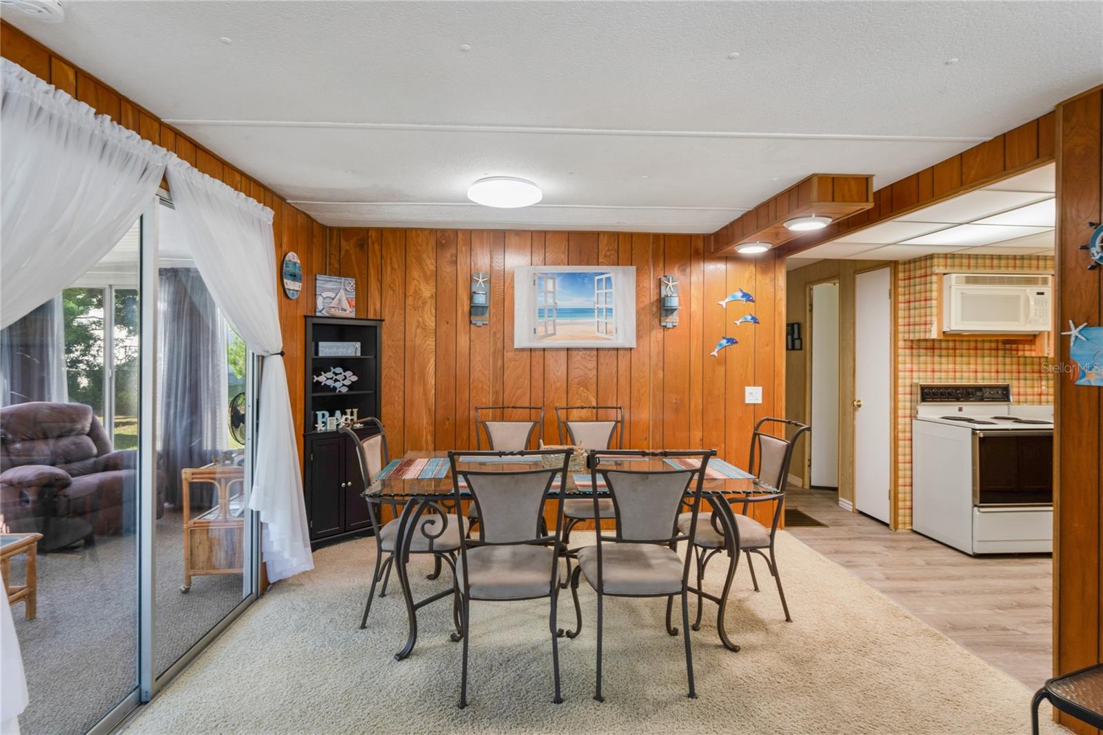 Image 10 of 60 For 8021 Western Circle Drive