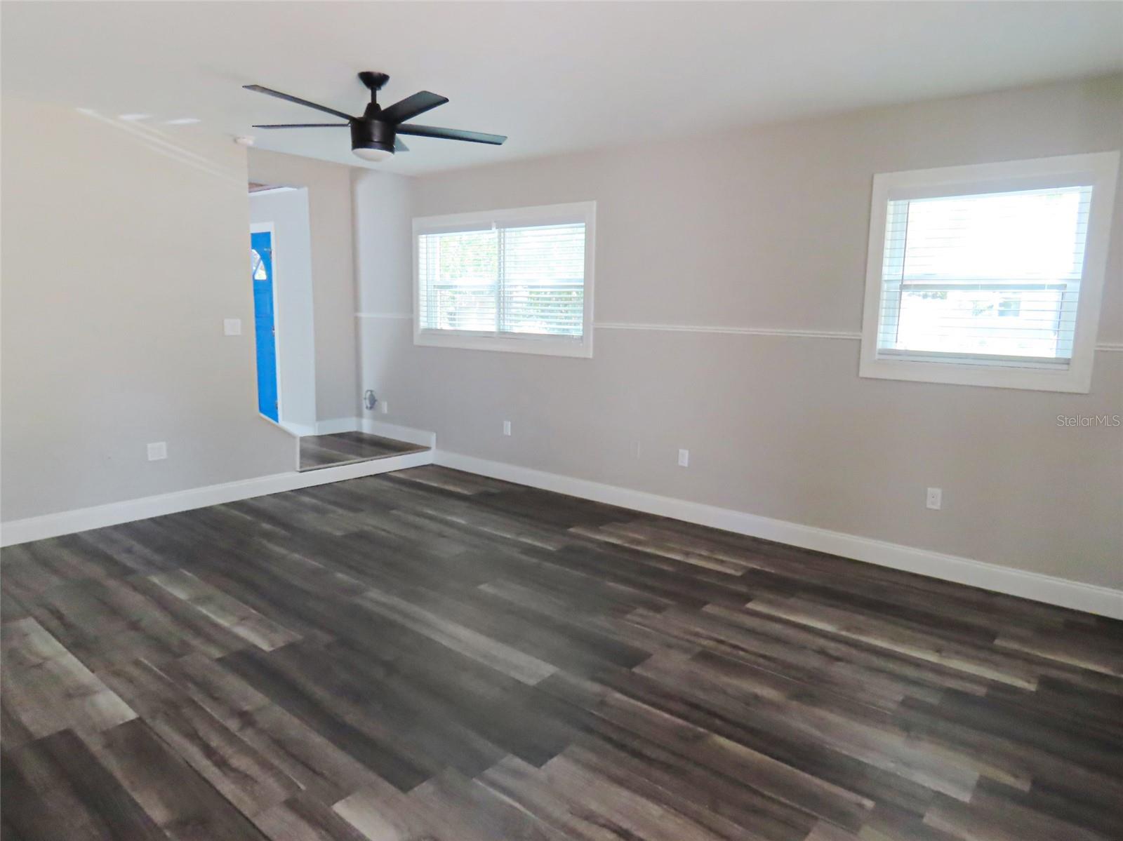 Image 20 of 27 For 8055 33rd Avenue N