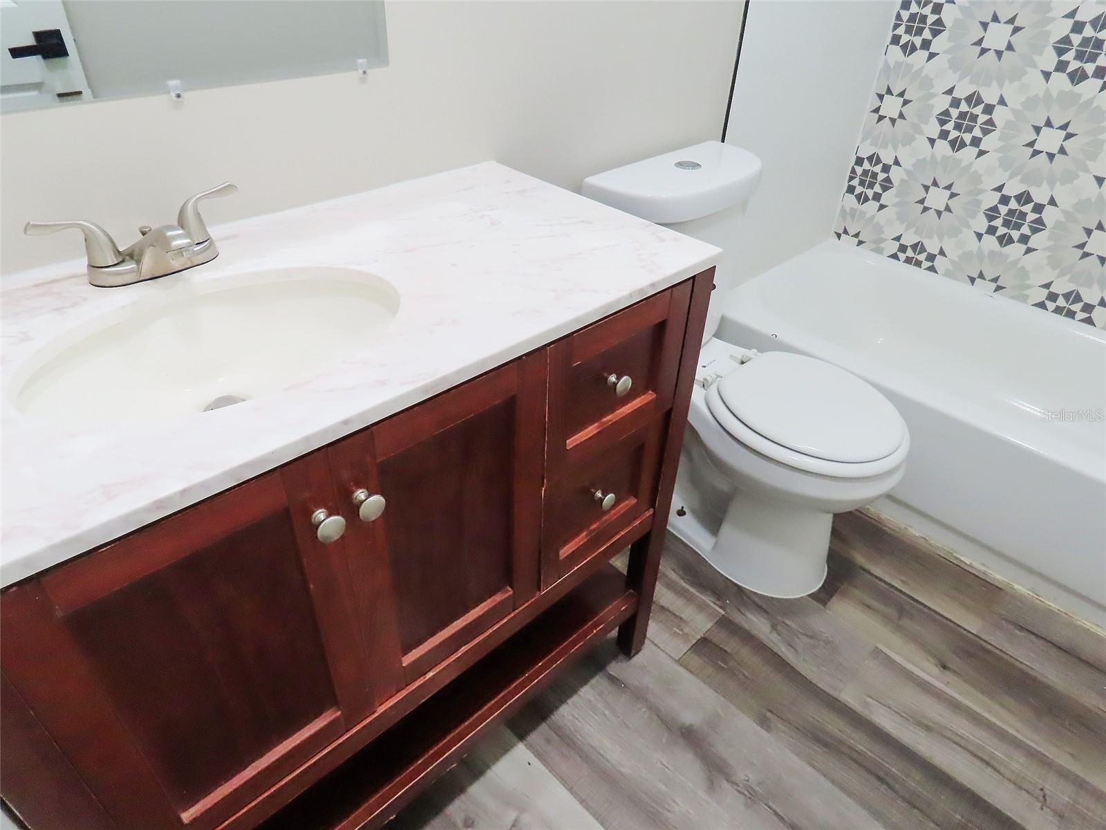 Image 22 of 27 For 8055 33rd Avenue N