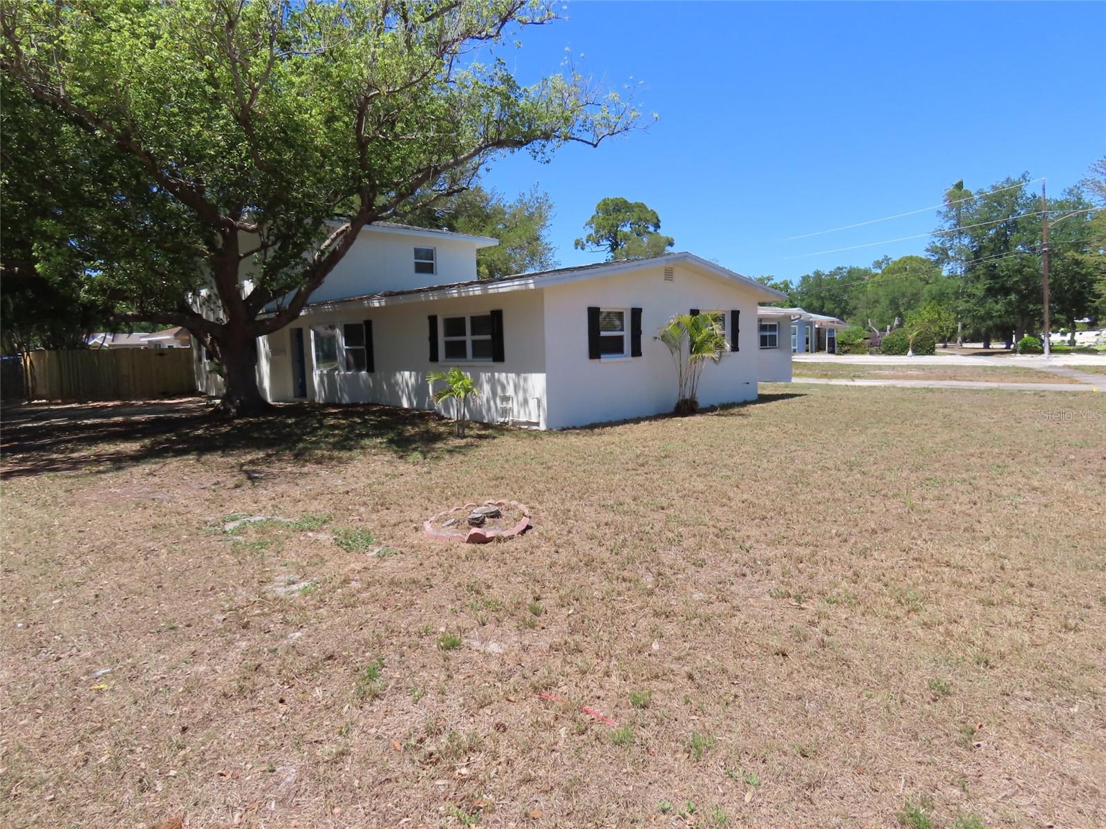 Image 5 of 27 For 8055 33rd Avenue N