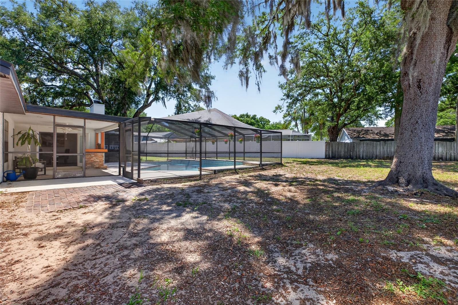 Image 41 of 57 For 1513 Piney Branch Circle