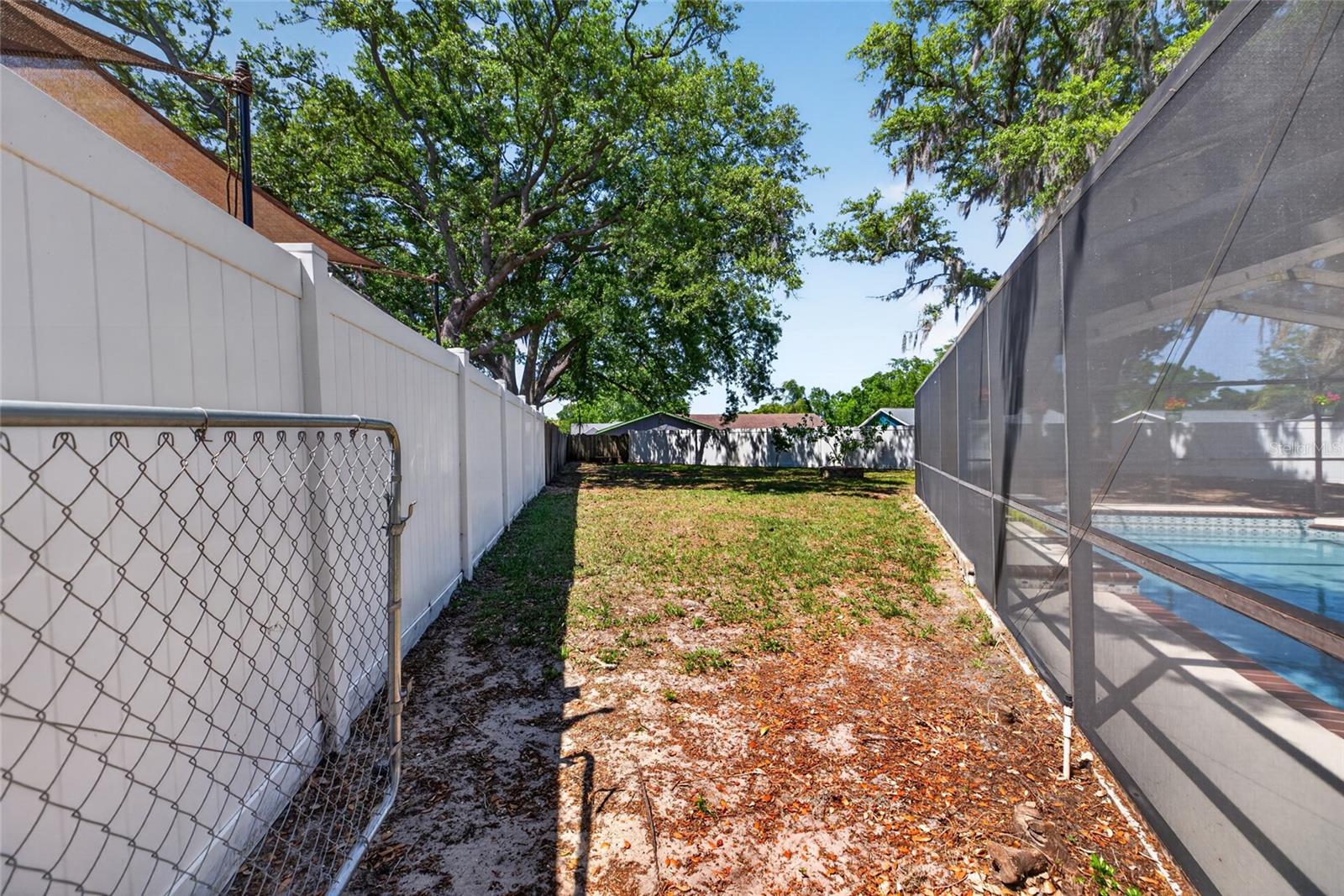 Image 46 of 57 For 1513 Piney Branch Circle