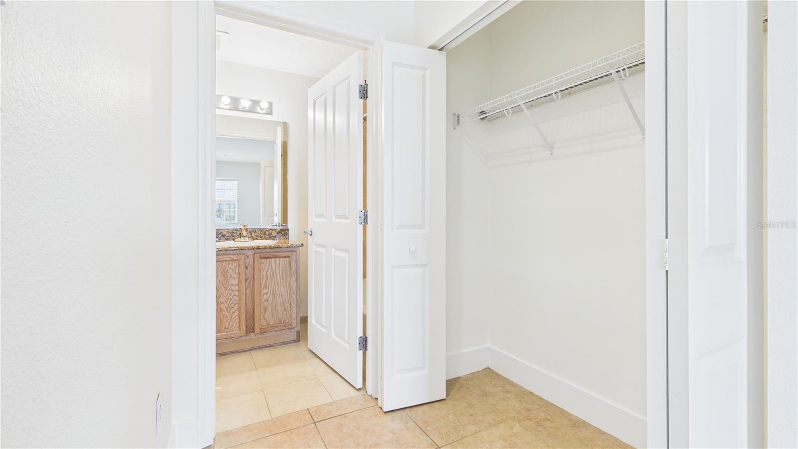 Image 22 of 36 For 300 State Street E 324