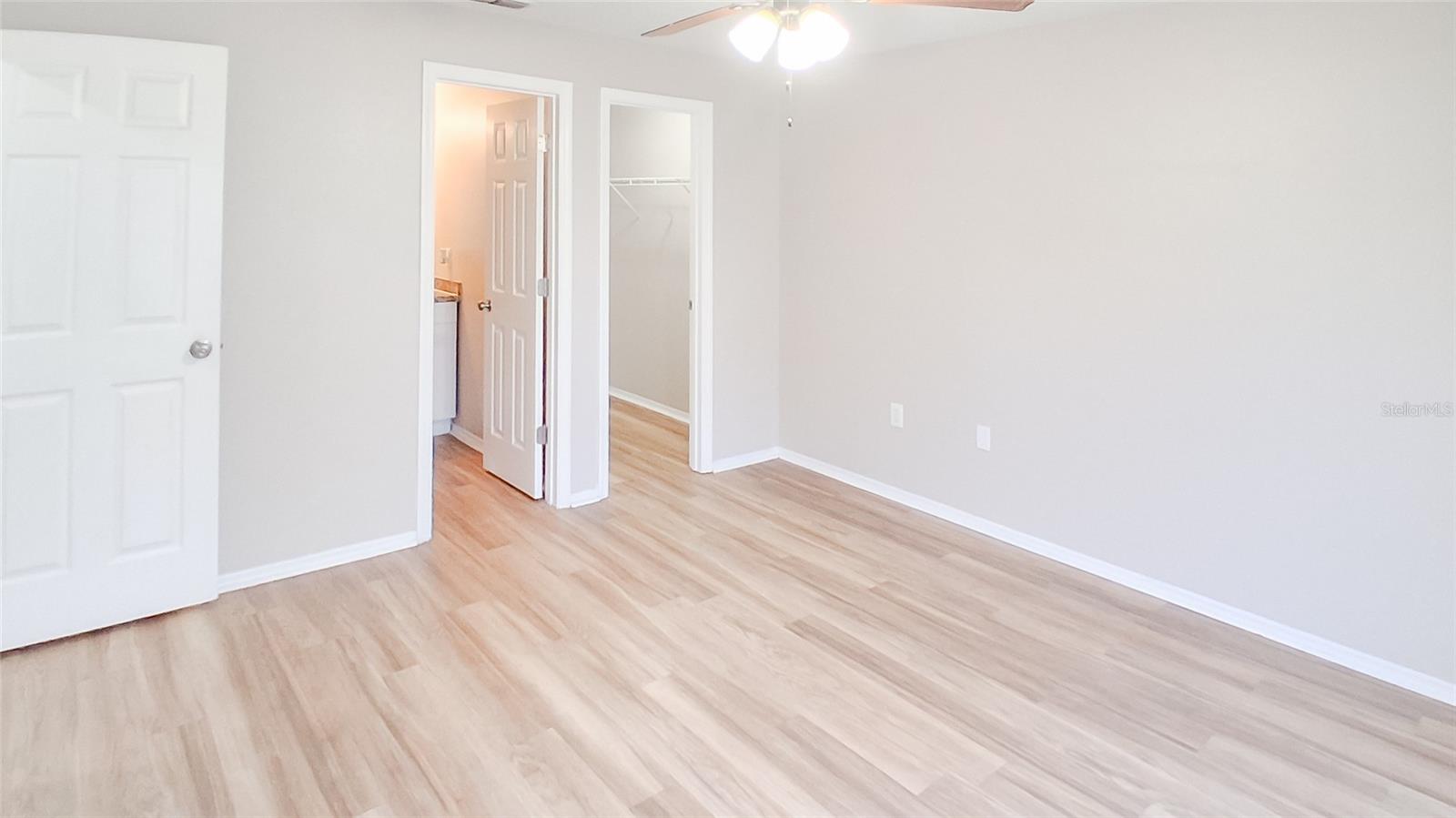 Image 9 of 17 For 4311 Thonotosassa Avenue