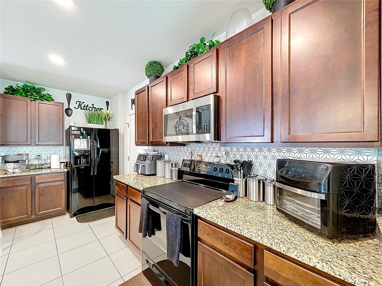 Image 10 of 40 For 32628 Abby Lax Lane