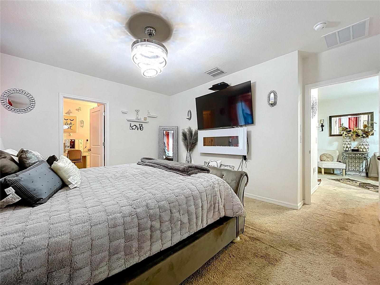 Image 19 of 40 For 32628 Abby Lax Lane