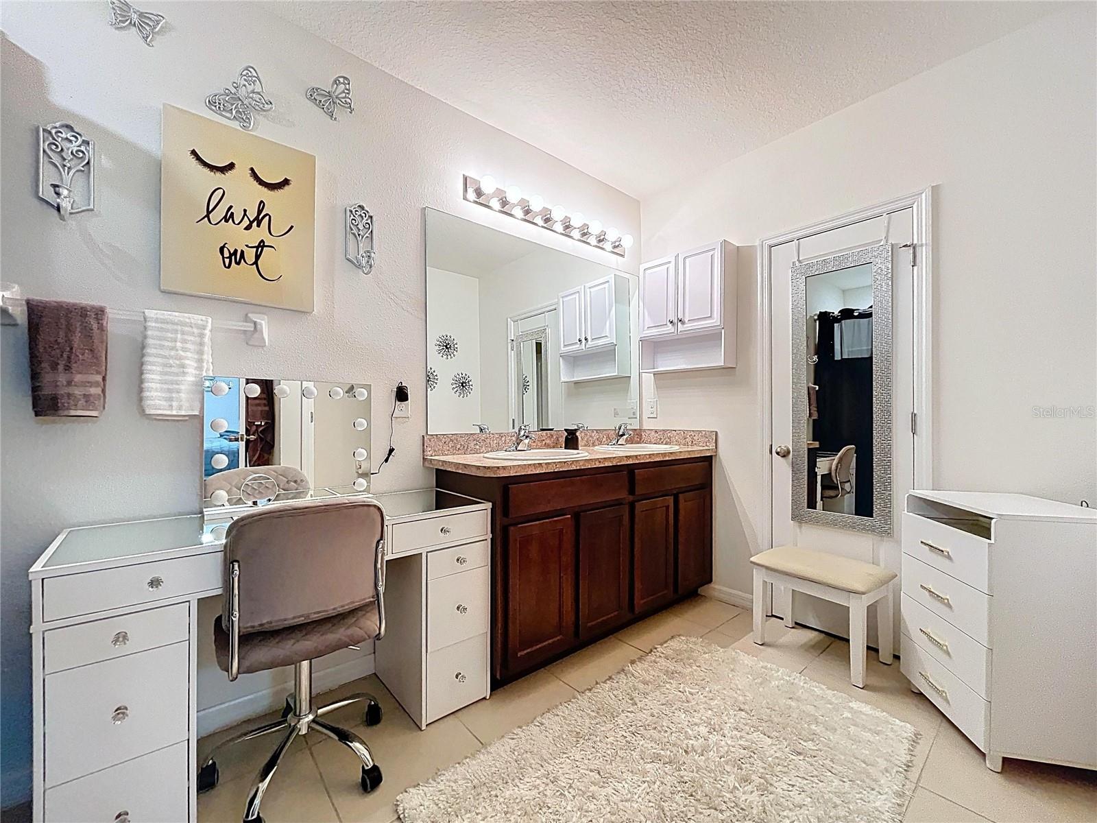 Image 22 of 40 For 32628 Abby Lax Lane